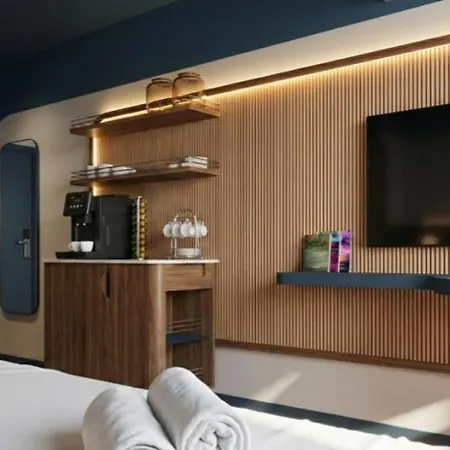Campus Hub 3* Мсида